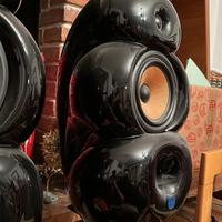 BLUEROOM HOUSEPOD speakers by B&W