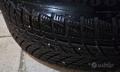 SET 4 PNEUMATICI INVERNALI 185/65 R15 88T