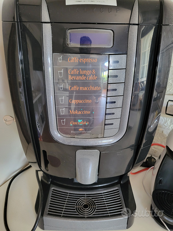 Distributore caffè cappuccino automatico da casa
 in vendita a Portici