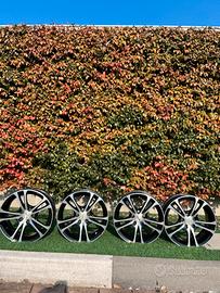 Dischi macchina sportivi