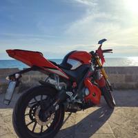 Yamaha yzf r125