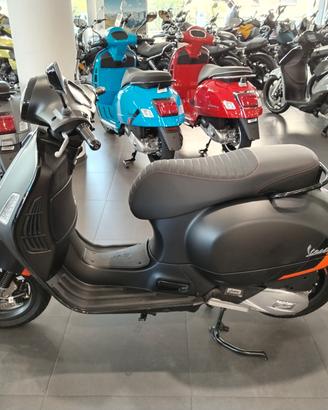 Vespa GTS 125 Super Sport