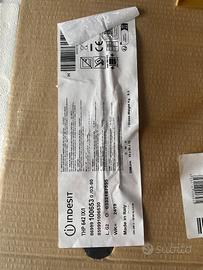 Piano cottura INDESIT THP 642 W/IX/I
