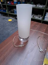 lampada da tavolo 