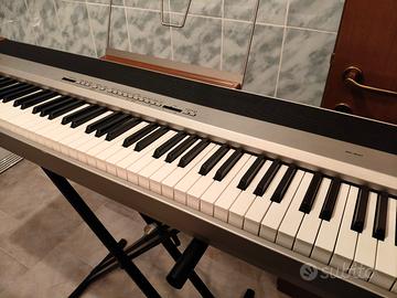 Tastiera Korg SP-300
