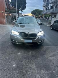 BMW X5 anno 2017 Diesel