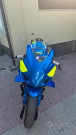 Suzuki GSX R 1000 Tutto originale Leggi