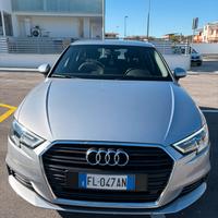 AUDI A3 S-Tronic 1.6 Diesel