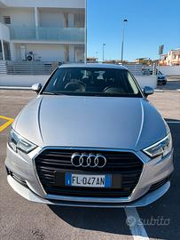 AUDI A3 S-Tronic 1.6 Diesel