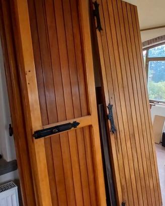 PORTELLONI IN LEGNO COME NUOVI