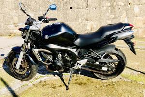 Yamaha FZ6 - 2005