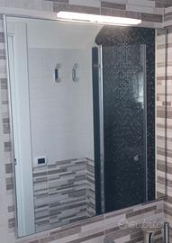 Specchio bagno Scavolini con luce incorporata