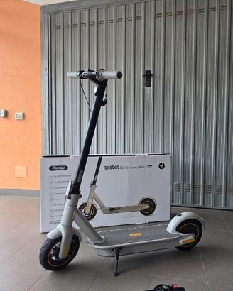 Ninebot MAX G30LE Segway