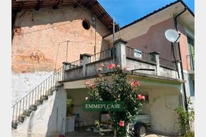 Chiusa di Pesio (CN), rustico con terreno privato