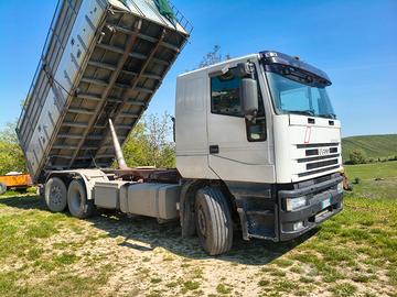 Camion ribaltabile Iveco 470