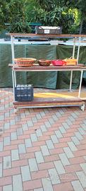 scaffale a gradini molto robusto 
