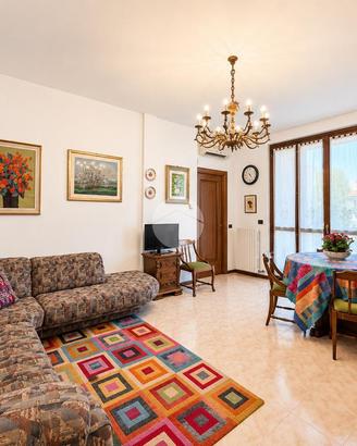2 LOCALI A SANTO STEFANO TICINO