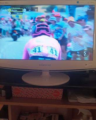 TV Samsung SyncMaster 933 HD DTV +MONITOR