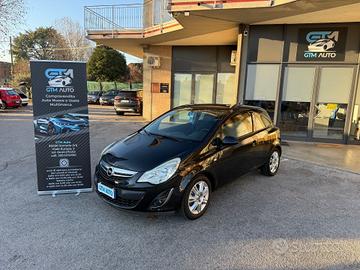 Opel Corsa 1.2 Benzina- Neopatentati