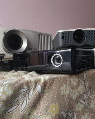 Videoproiettore Sanyo e Epson Hdmi Vga