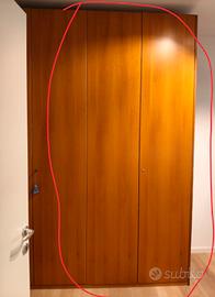 armadio due ante legno 