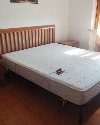 Camera da letto matrimoniale