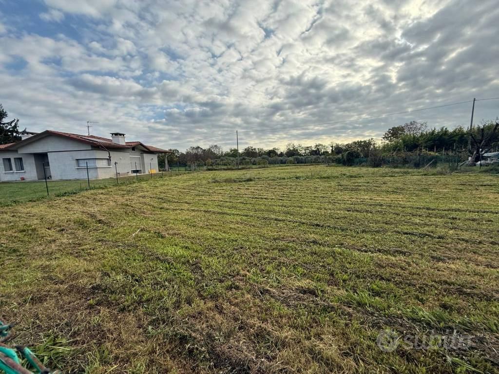 Terreno di 1229 m² a Montecchio Precalcino - Vista 4