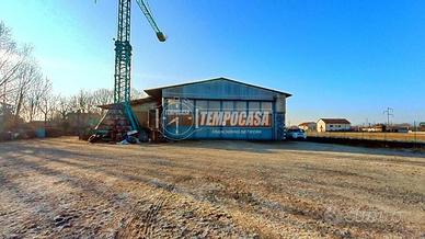 AMPIO CAPANNONE VIA GAMBERI 33 SAN FRANCESCO AL CA