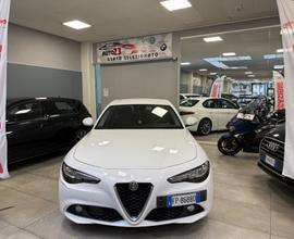 Alfa Romeo Giulia 2.2 Turbodiesel 180 CV AT8 Super