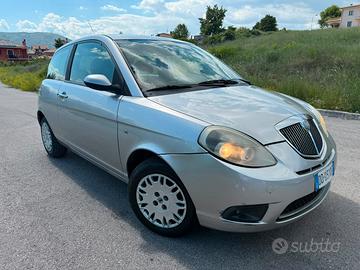 Lancia y  1.3 multijet (2006)