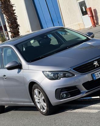 Peugeot 308 BlueHDi 130 S&S SW Allure-Automatica