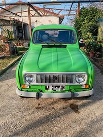RENAULT R4
