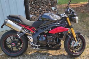 Triumph Speed triple 1050