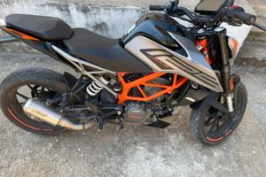 ktm duke 125 2021