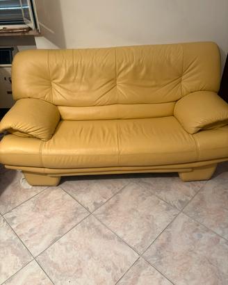 Divano 3 posti in pelle giallo senape