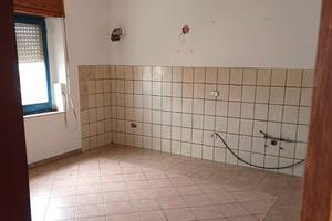 Trilocale non arredato