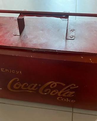 Ghiacciaia coca cola