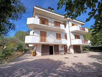 CASA INDIPENDENTE A ATRI