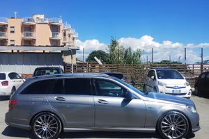 splendida Mercedes 320 4MATIC 