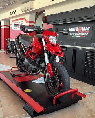 Ducati Hypermotard 796