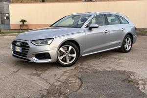 Audi A4 Avant 2.0 TDI 136 CV S tronic Bus. Adv.