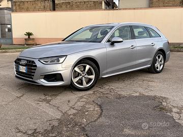 Audi A4 Avant 2.0 TDI 136 CV S tronic Bus. Adv.