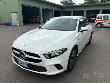 Mercedes classa A250 e