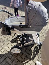 Trio Passeggino 3 in 1 Momi - Navicella + Passeggi