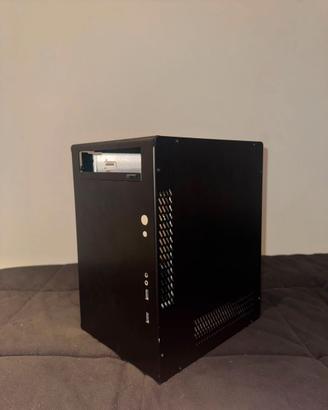 Case Mini-ITX Lian Li PC-Q11  alluminio spazzolato