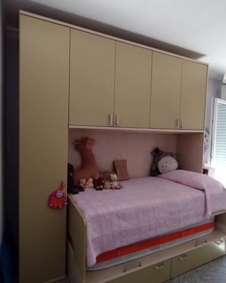 Armadio a ponte Colombini + letto doppio 