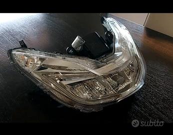 Faro anteriore Honda Pcx 125