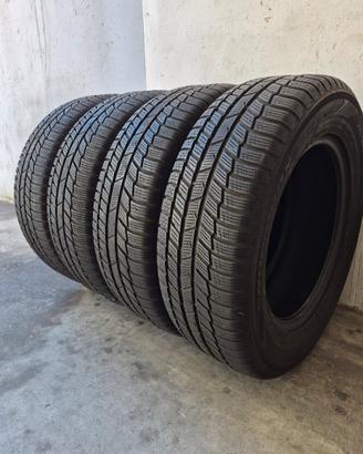 Gomme invernali Toyo 17