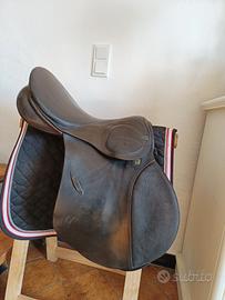 sella da salto Stubben 18"/27 