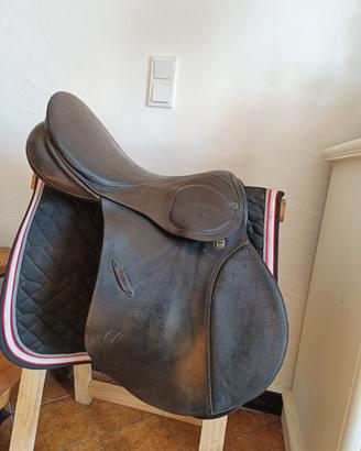 sella da salto Stubben 18"/27 